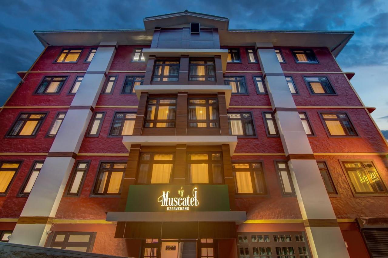 Muscatel Central Hotel - Dzeemkhang Gangtok Eksteriør bilde